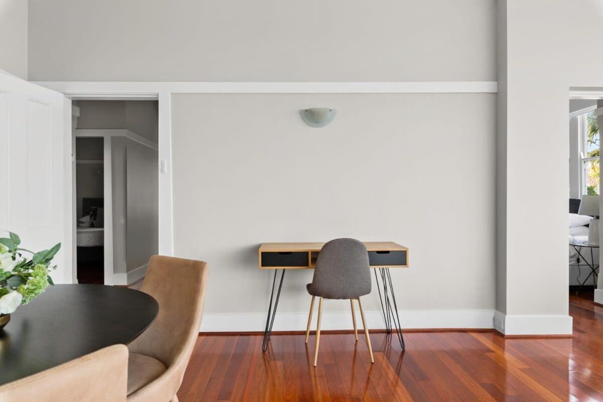 Huge Harbour View Apartment In Historic Home Sydney Exterior photo